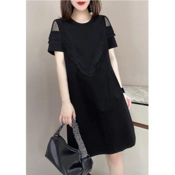 赫本風黑色短袖圓領連衣裙設計感鏤空荷葉邊寬松酷鹽系直筒T恤裙