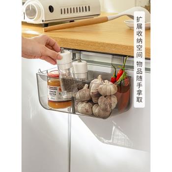 廚房櫃門收納神器掛式鹽調味罐收納盒櫥櫃門掛籃浴室衛生間置物架