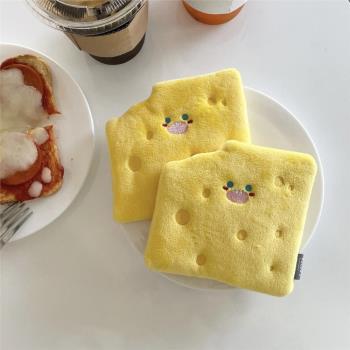 ins新款韓國烘焙曲奇餅幹藏食聞嗅寵物玩具狗狗貓咪毛絨發聲響紙
