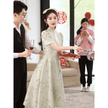 新中式旗袍晚禮服2023新款高級感小眾訂婚禮服裙成人禮小個子氣質