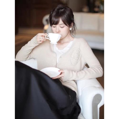 歐洲站小香風鉤花100純羊毛針織衫女開衫法式復古V領短款毛衣外套