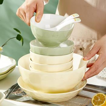 奶油風碗單個陶瓷米飯碗碟盤子好看的純色奶綠新款餐具家用吃飯碗
