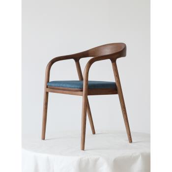 椅子餐椅設計師極簡現代簡約書房北歐日式成人扶手實木中式餐廳椅