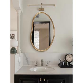 簡約現代浴室鏡不規則led燈化妝鏡智能衛生間鏡法式壁掛異形鏡子