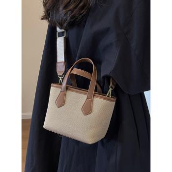 帆布包包女2023新款時尚高級感洋氣單肩斜挎包小眾設計手提水桶包