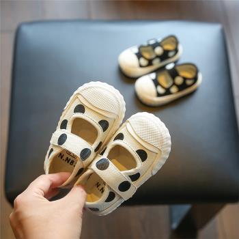 女寶寶小童軟底防滑1-3歲鞋子