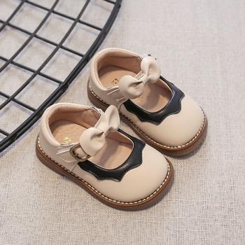 女寶寶春季3歲嬰兒軟底鞋子