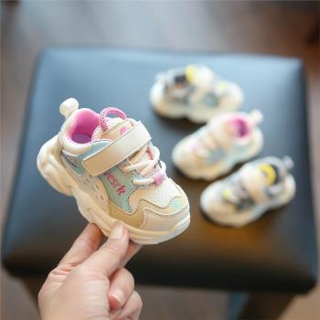 女寶寶秋季嬰兒軟底小童學步鞋