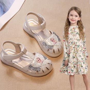 女童涼鞋2023夏季新款兒童公主鞋軟底愛莎包頭女孩鞋寶寶防滑鞋子