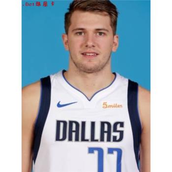 nba球星卡 帕尼尼 小牛隊 東契奇 Luka Doncic 新秀 普 特 實物卡