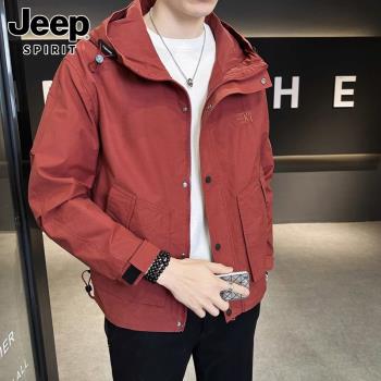 Jeep吉普男士連帽夾克2023春秋季新款寬松紅色工裝沖鋒衣外套男款