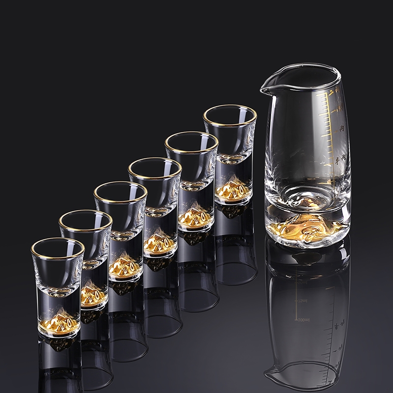 輕奢高檔白酒杯分酒器家用水晶玻璃小酒杯一口杯金箔禮盒酒具套裝