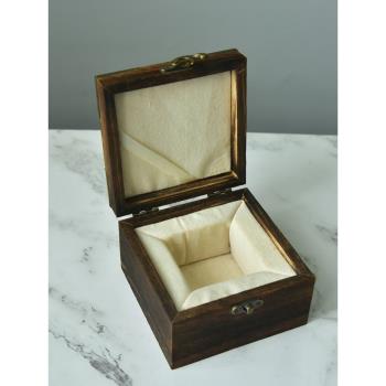桐木陶瓷茶杯棉麻內襯中式禮盒