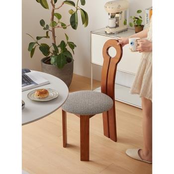 小卡家居中古輕奢餐椅北歐設計師椅子ins家用創意靠背臥室化妝椅