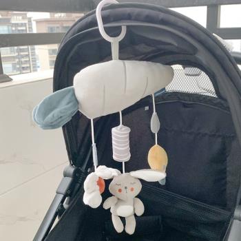新生兒童推車掛件搖鈴6個月以上嬰兒風鈴鐺床鈴車載毛絨玩具后排0