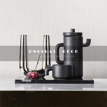 UNUSUAL 樣板間餐邊柜桌面組合擺件黑色陶瓷茶具客廳銀色飾品砧板