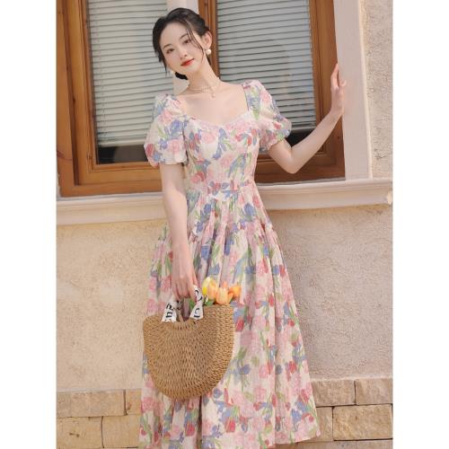 別致絕美復古裙子女夏季2026新款法式油畫碎花泡泡袖連衣裙高級感