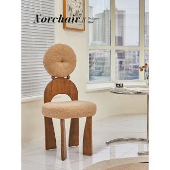 NORCHAIR侘寂風餐椅北歐簡約實木靠背椅子設計師耳環椅復古梳妝椅