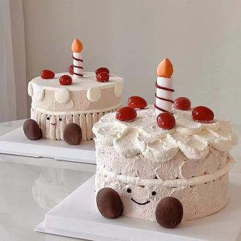 網紅蛋糕裝飾擺件小紅書ins可愛簡約軟陶生日蠟燭小腳蛋糕插件