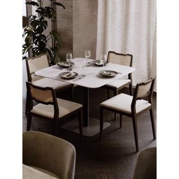 北歐實木餐椅家用餐廳吃飯椅子復古陽臺休閑藤椅侘寂風靠背單人椅