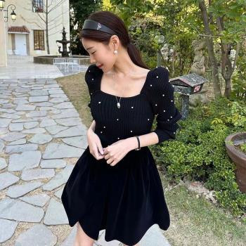 韓國東大門2023秋溫柔風水鉆釘珠針織衫顯瘦泡泡袖法式方領毛衣女