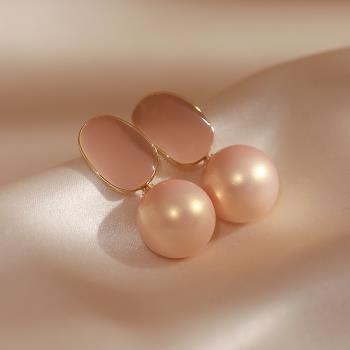 古婷粉色珍珠耳環2023新款爆款輕奢耳釘女小眾設計感高級氣質耳飾