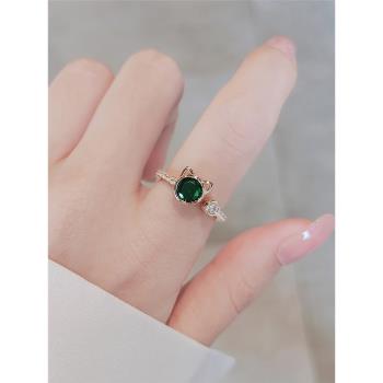 祖母綠小貓復古設計高級感戒指