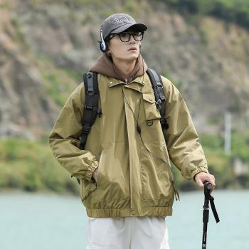 軍綠色工裝外套男春秋美式機能立領沖鋒衣潮牌高階感痞帥夾克上衣