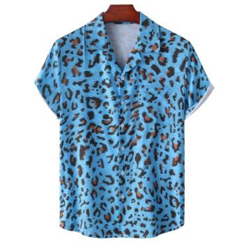 Loose leopard print short-sleeved shirt 寬松豹紋印花短袖襯衫