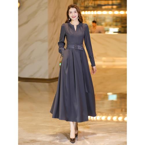 正式場合連衣裙女春季2025新款高端氣質顯瘦裙子高級感長款連身裙