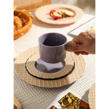 舍里清新咖啡杯碟套裝高檔精致陶瓷高級感杯子甜品盤下午茶設計感