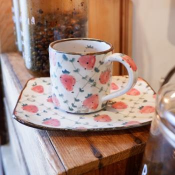 日本人氣作家山口麻子傳統粉引彩繪草莓咖啡杯碟小紅帽餐碟展會