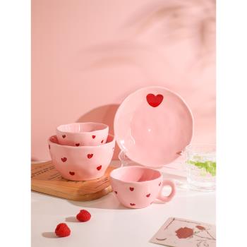 TINYHOME北歐ins粉色愛心陶瓷餐具好看的碗湯碗家用可愛盤子套裝