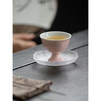 手工防燙中式仿古家用陶瓷喝茶杯仿宋高足品茗杯菊瓣茶盞含杯墊