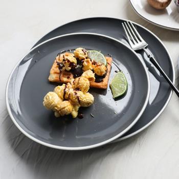 日式西餐盤家用創意個性網紅盤子北歐風格牛排盤陶瓷簡約擺盤餐盤