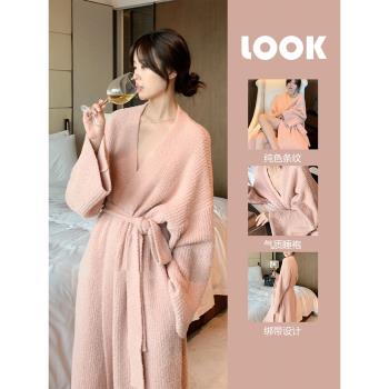 韓版高級感珊瑚絨睡衣女冬季新款加絨加厚毛絨針織家居服睡袍睡裙