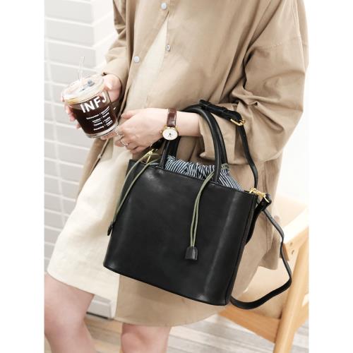 蔥木 小眾復古vintage高級感質感植鞣牛皮大容量水桶包單肩斜挎包