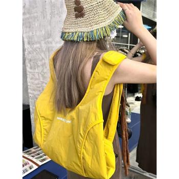 2024新款百搭慵懶風可愛黃色大容量雙肩包多用式背包學生上課書包