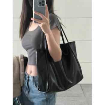 秋冬包包女2025新款手提質感大容量托特包小眾設計單肩腋下包通勤