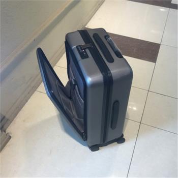 電腦萬向輪18寸商務行李箱