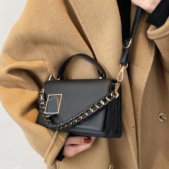 黑色小包包女2023夏季新款高級質感小眾斜挎包時尚百搭手提小方包