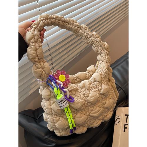 小眾泡泡褶皺包包女2025超火時尚設計手提包網紅洋氣尼龍布腋下包