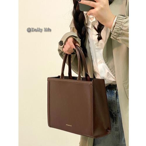 復古手提包包女2025新款潮夏季大容量托特包大學生上課單肩斜挎包