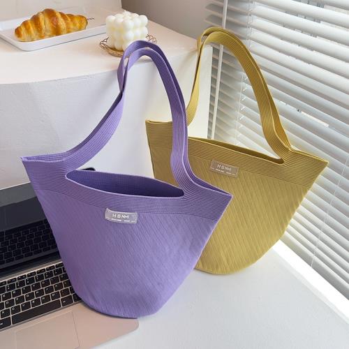 Nikki Haly純色百搭水桶單肩包3D針織通勤手提包時尚環保托特包女