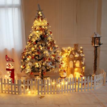 圣誕節場景裝飾木屋城堡帶燈發光圣誕樹套餐酒店大型美陳道具路燈