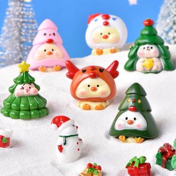 圣誕節卡通小豬可愛蛋糕動物雪景雪人裝飾微景觀圣誕樹鴨子擺件