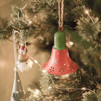 圣誕樹老人雪人馴鹿金屬鈴鐺裝飾掛件飾品掛飾節日可愛玩具小禮物