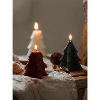 CHICROSE浪漫燭光晚餐桌面裝飾禮品圣誕樹造型天然蠟燭紅白綠色