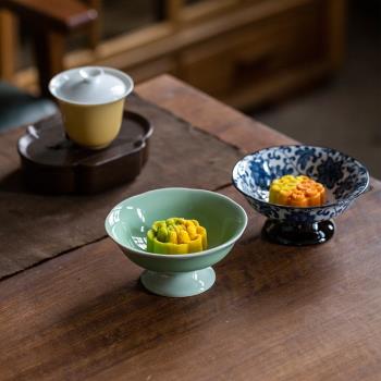 復古青花陶瓷手工茶點盤點心盤中式高腳盤果盤家用客廳簡約干果碟
