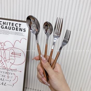 日式木柄不銹鋼餐具家用筷子勺子叉子切牛排刀西餐刀具甜品小勺